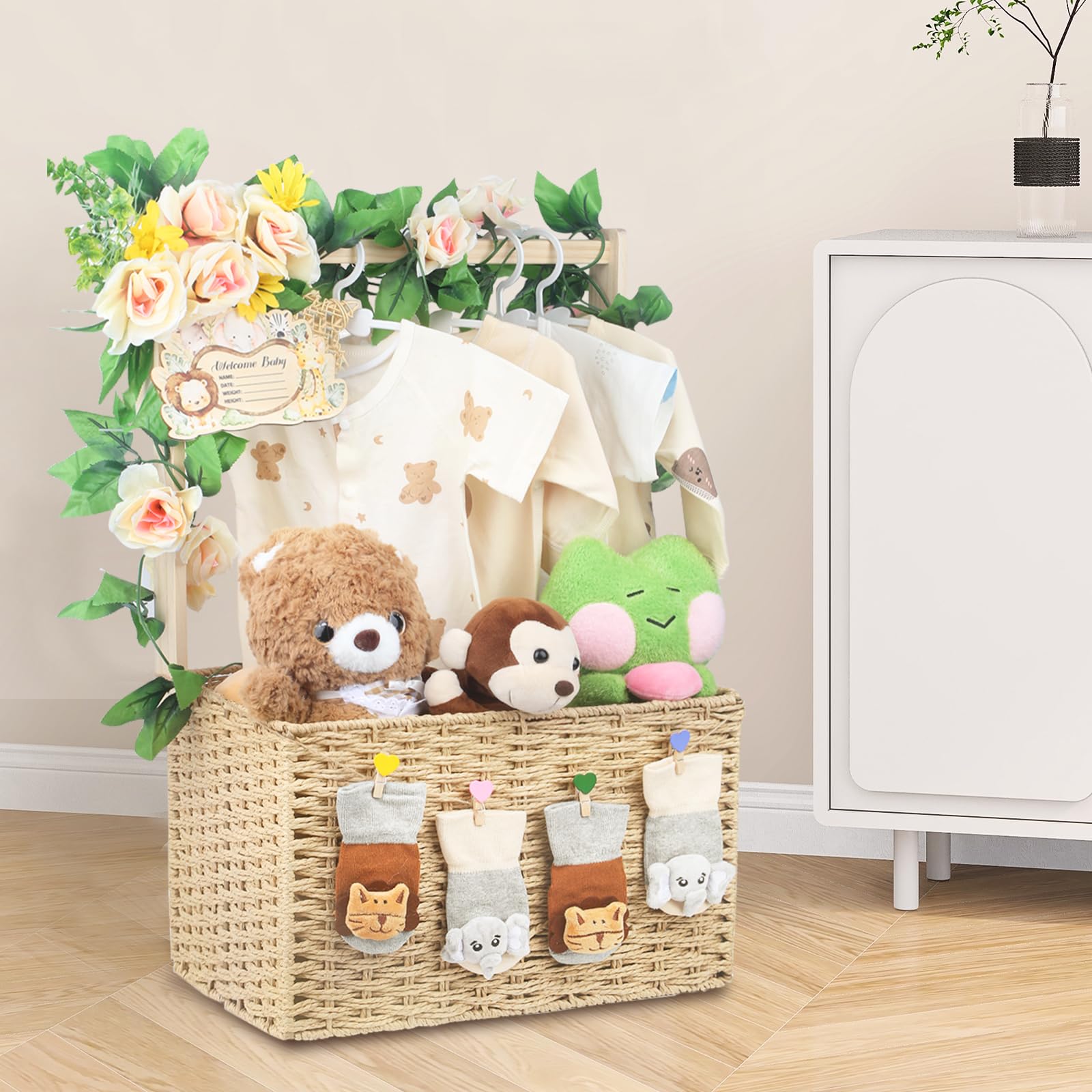 Wisreach assembled gift display shows a ready-to-ship baby shower centerpiece.