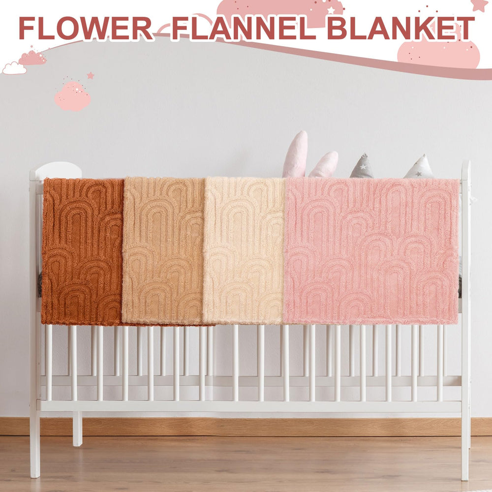Wiwiqing 32x24 inch blanket size ideal for newborn swaddling and toddler comfort.