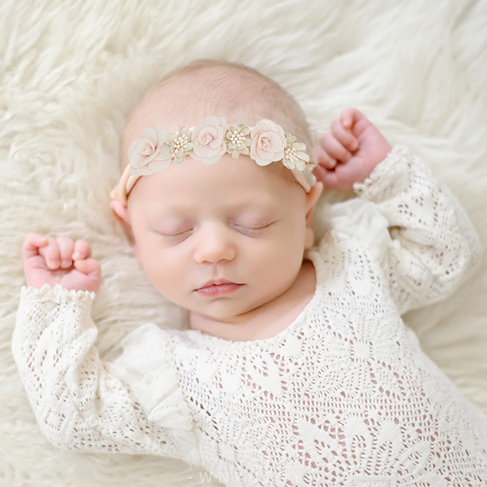 WNYUJOY elastic nylon headband provides gentle stretch for growing girls.
