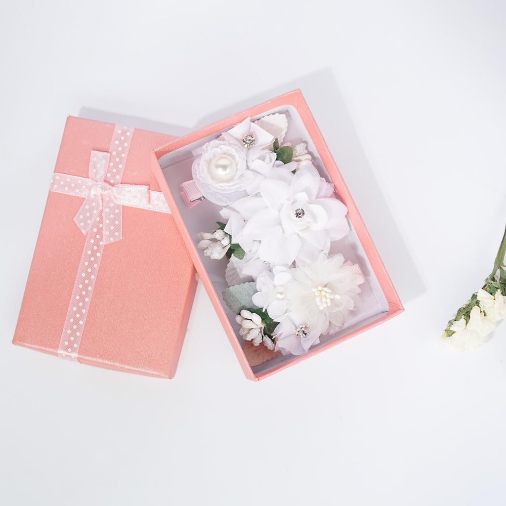 WNYUJOY gift-ready flower clip set ideal for weddings or photos.