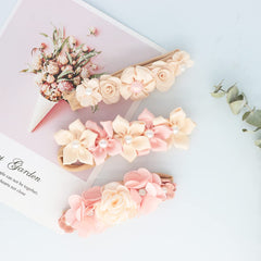 WNYUJOY headbands flowers closeup shows 4x2 inch blooms for soft accents.