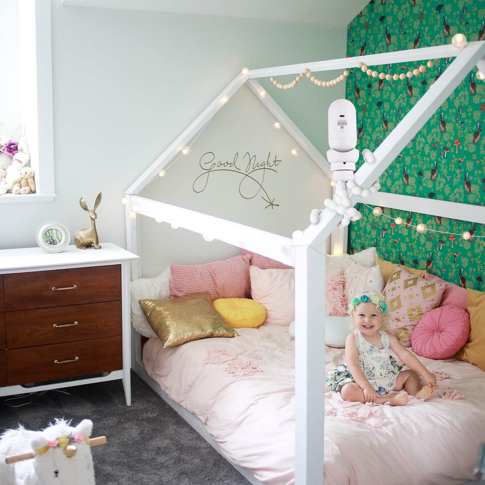Wochel baby-monitor-wrap-around-mount allows flexible placement on cribs or shelves.