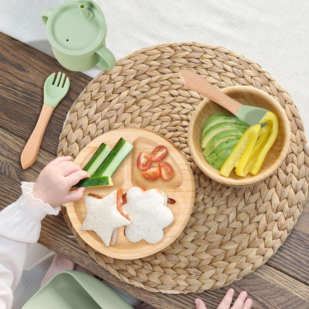Womorista bamboo suction plate three-sections showcases division for balanced baby meals.