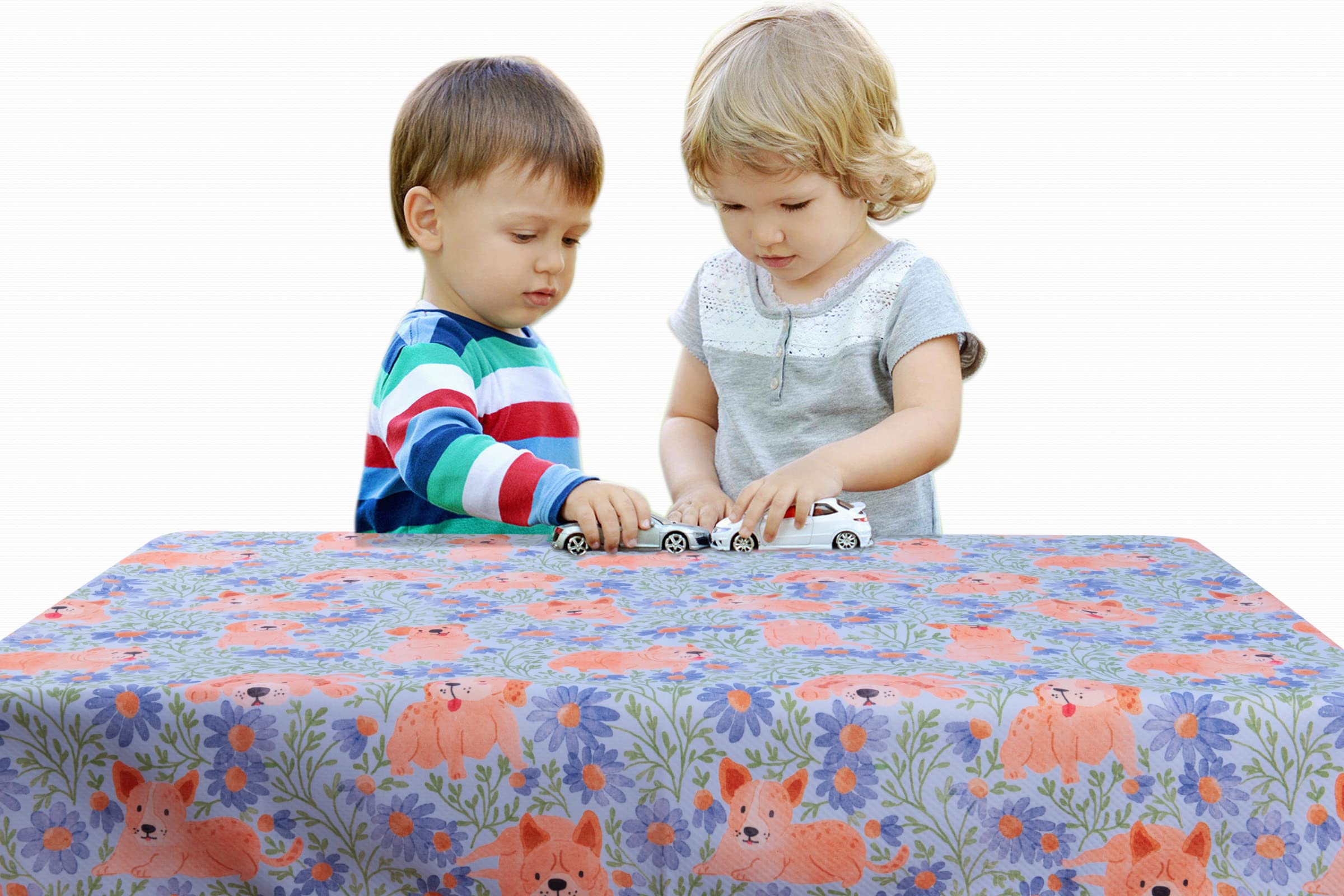 WOMUMON Multipurpose play-draw mat doubles as a tablecloth.