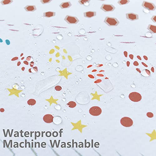 WOMUMON Splat Mat foldable and travel-friendly for on-the-go messes.
