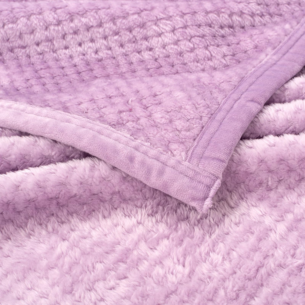 Wonder Miracle baby blanket used as stroller cover for on-the-go comfort.