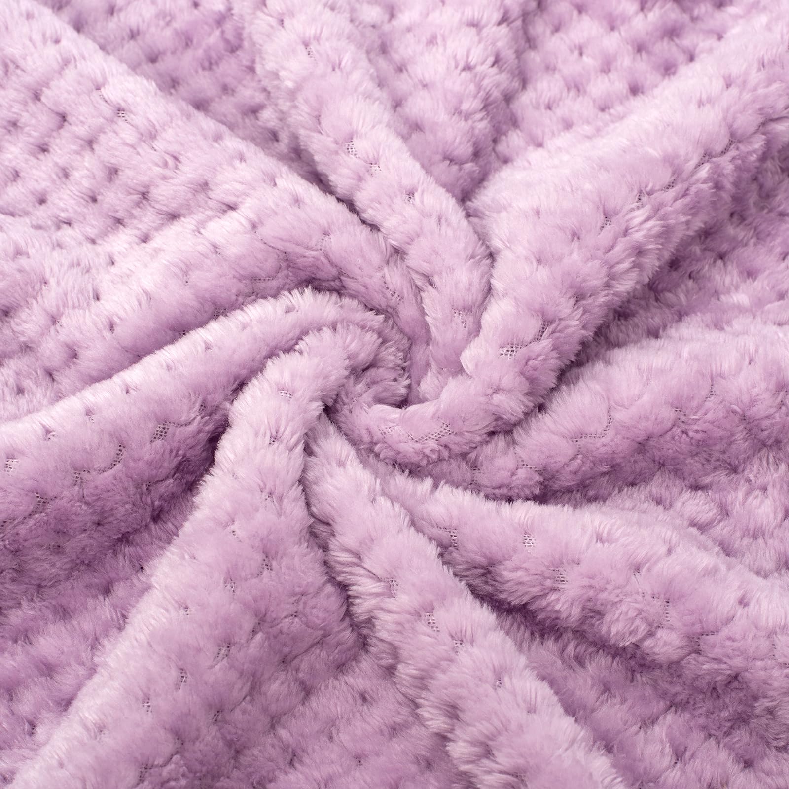 Wonder Miracle washable micro fleece fabric stays soft after washing.