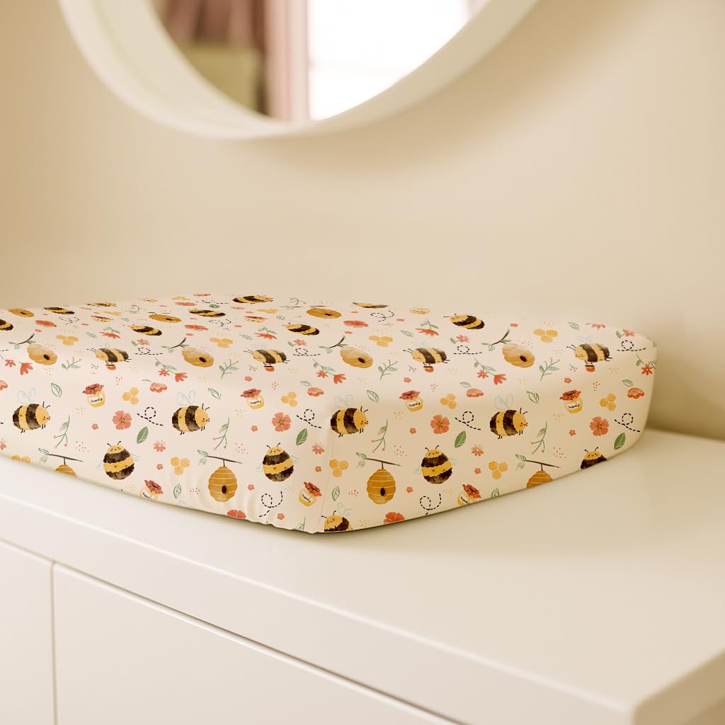 Woodiville changing pad cover 4-way stretch enables fast, comfortable diaper changes.