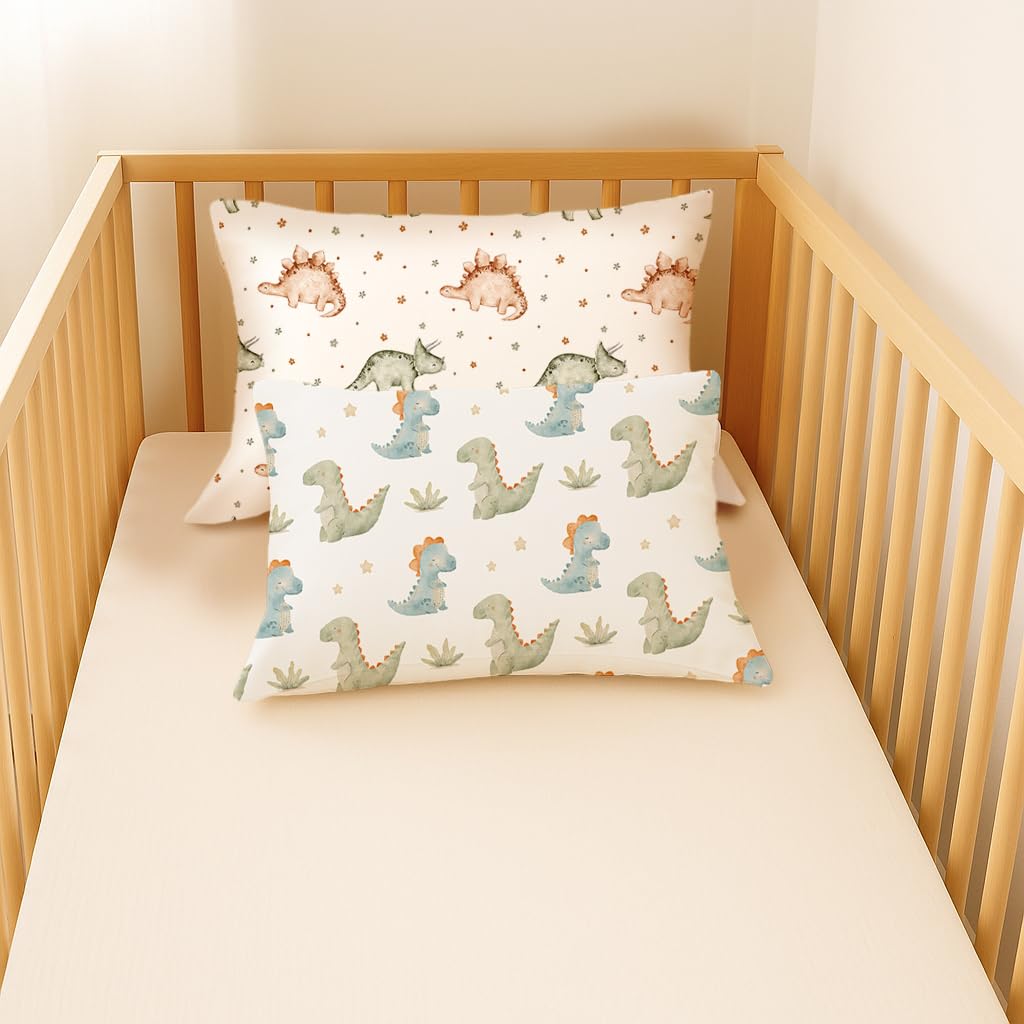 Woodiville bedroom decor styling with a cozy, versatile pillowcase.