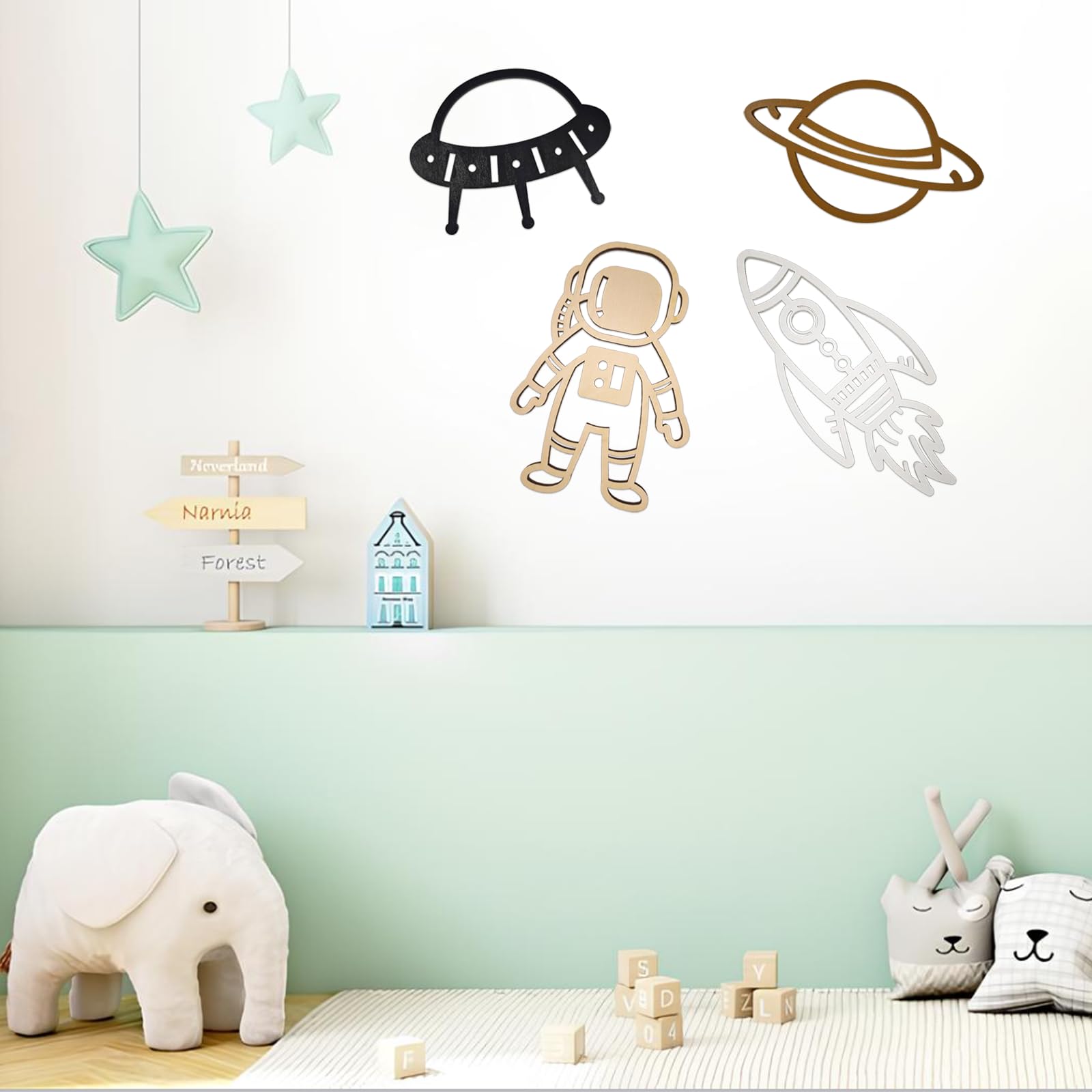 Woodounai Space Quartet installation dots simplify mounting on walls quickly