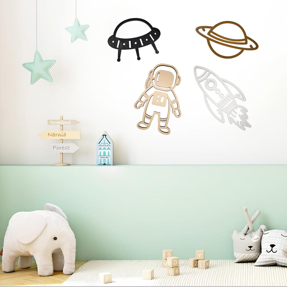 Woodounai Space Quartet installation dots simplify mounting on walls quickly