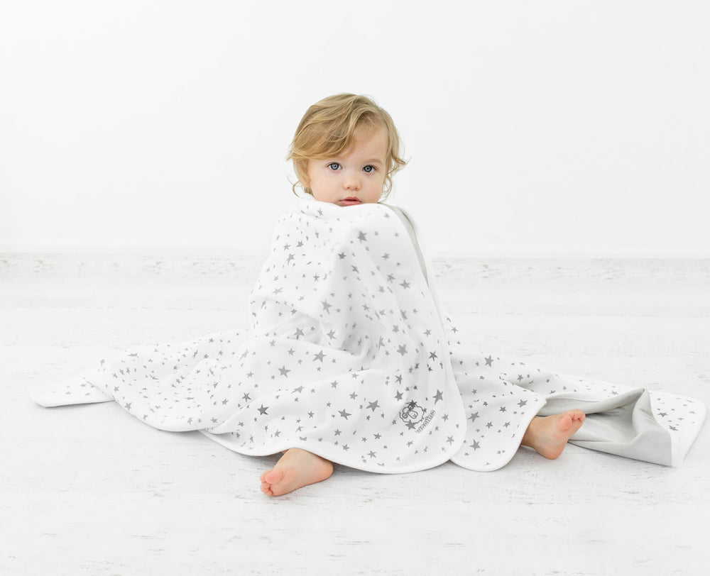 GOTS-certified organic cotton outer layer ensures safe fabrics.