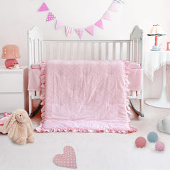 Wowelife fitted sheet close-up shows soft pink fabric and snug fit