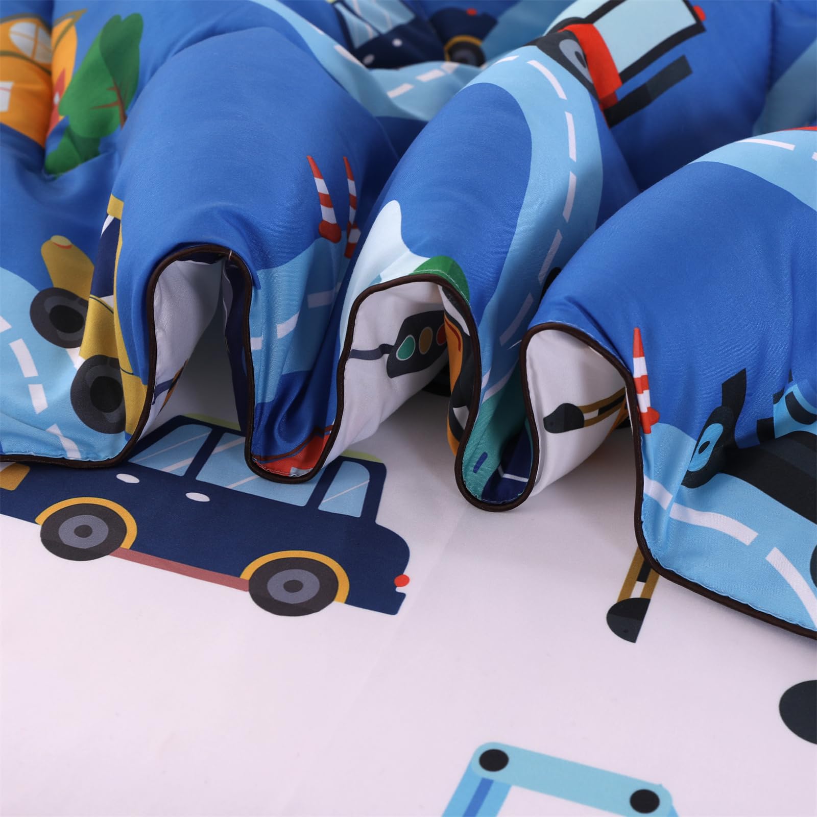 Wowelife Cars bedding set machine-washable; simple cleanup after playtime.