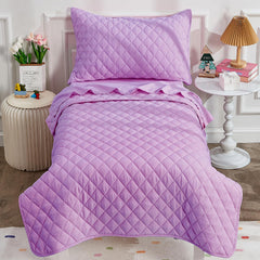 Wowelife flat sheet purple toddler close-up highlights breathable fabric for daytime play comfort.