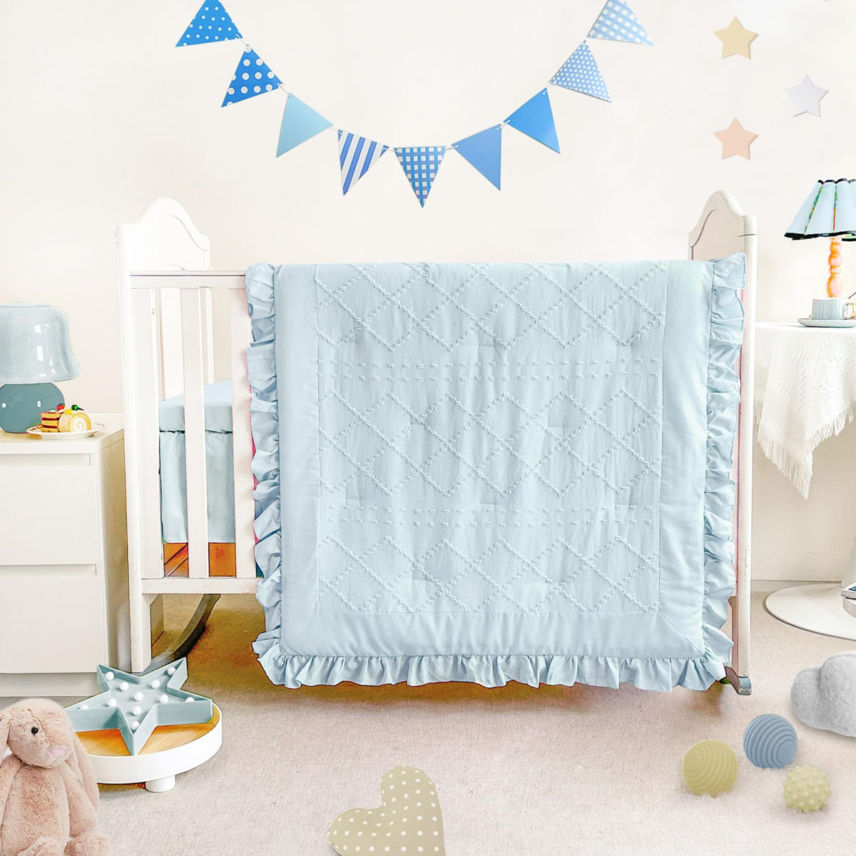 Wowelife mini crib bedding blue comforter close-up showing plush tufted texture for cozy naps