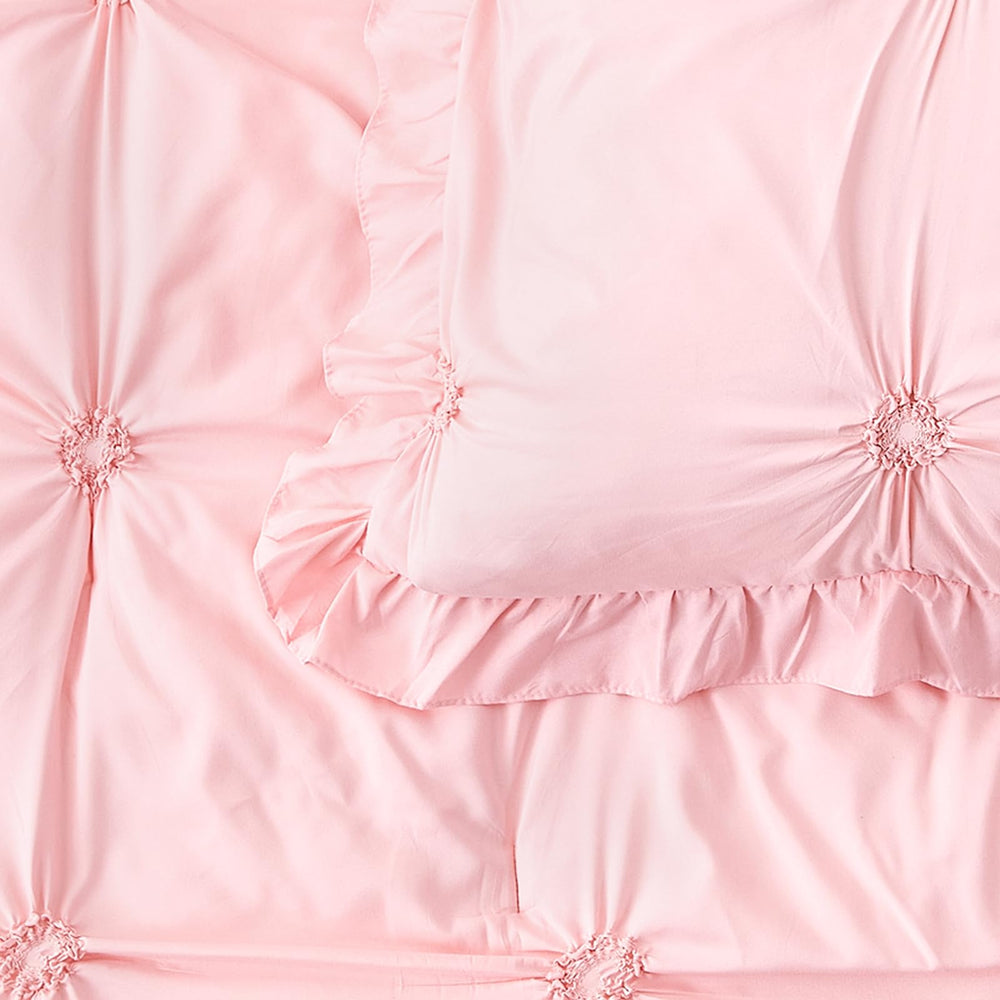 Wowelife Premium Material close-up highlights gentle touch for sensitive skin