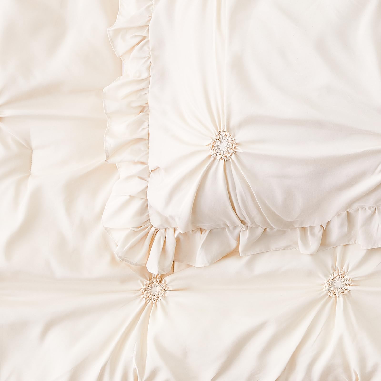 Wowelife material-weave closeup demonstrates premium fabric quality for year-round comfort