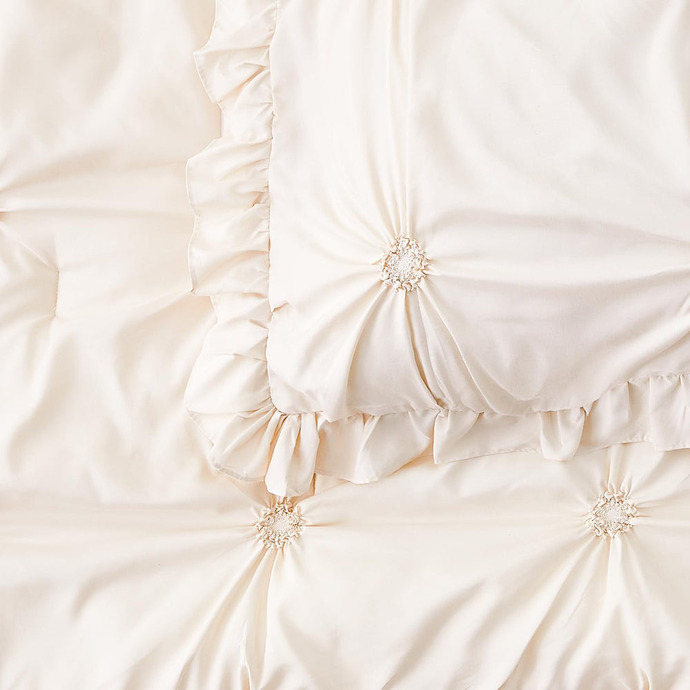 Wowelife material-weave closeup demonstrates premium fabric quality for year-round comfort