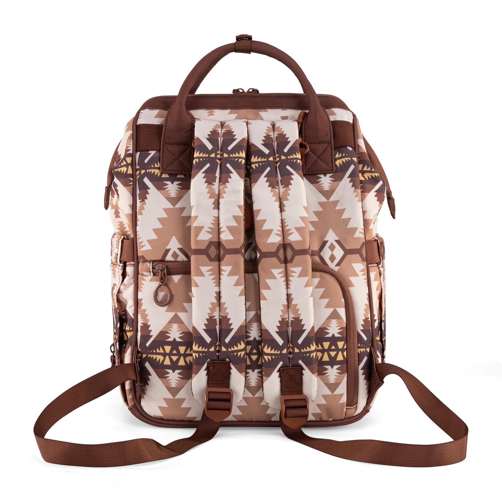 Wrangler Callie size-dimensions indicate roomy capacity for daily essentials.