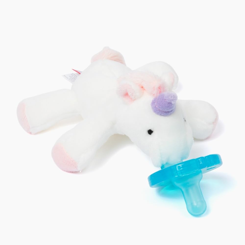 WubbaNub infant pacifier grasp-easy angle image aids self-soothing