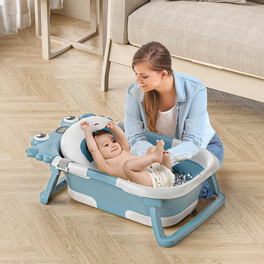WyfKyd portable travel tub suitable for 0-36 months on outings.