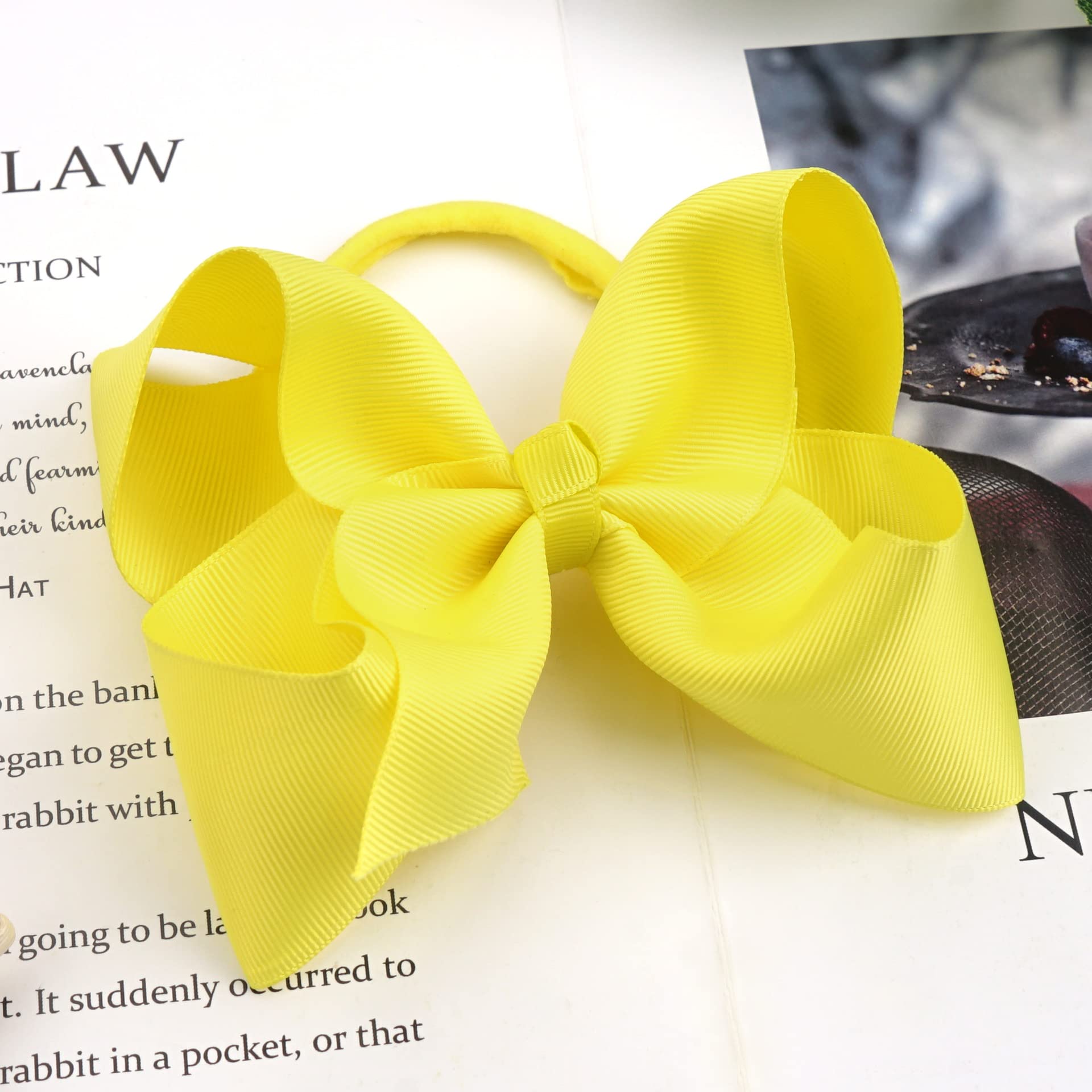 Xansema headband for everyday wear with soft elastic and ribbon.