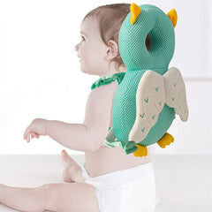 XIGUI bee head protector adjustable-straps close-up shows breathable fabric for comfort.