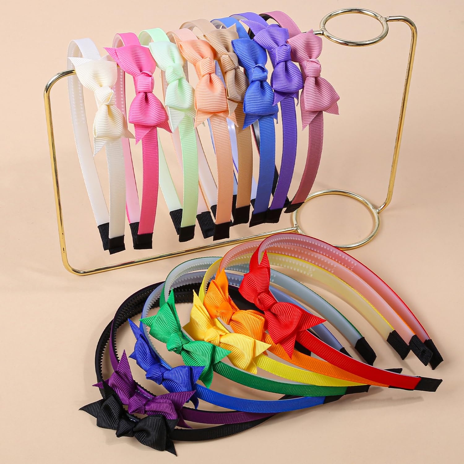 XIMA headbands with inner teeth securely grip hair during playtime.