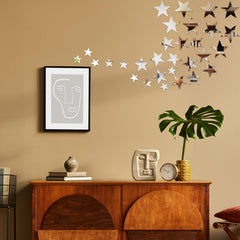 XINGUANG wall arrangement shows varied sizes for flexible, playful styling
