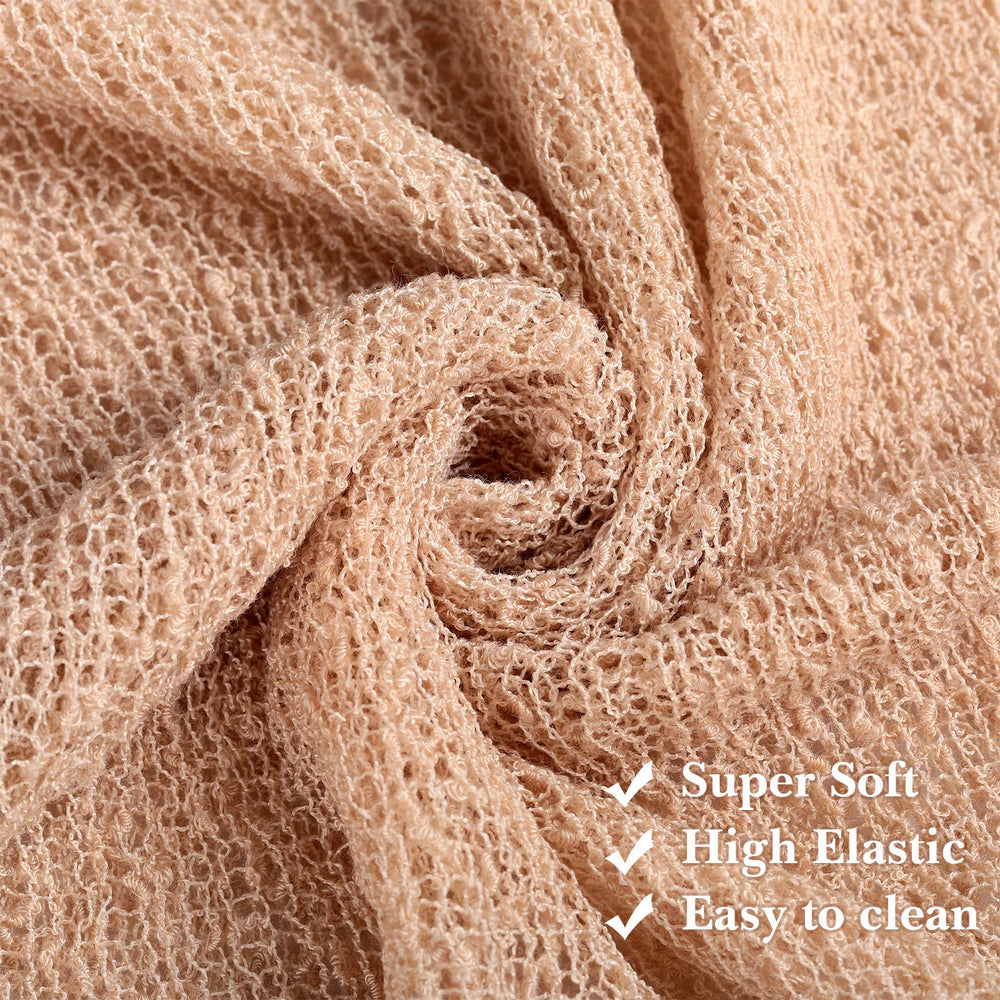 Xinnun newborn wrap blue close-up demonstrating elasticity for cozy swaddles