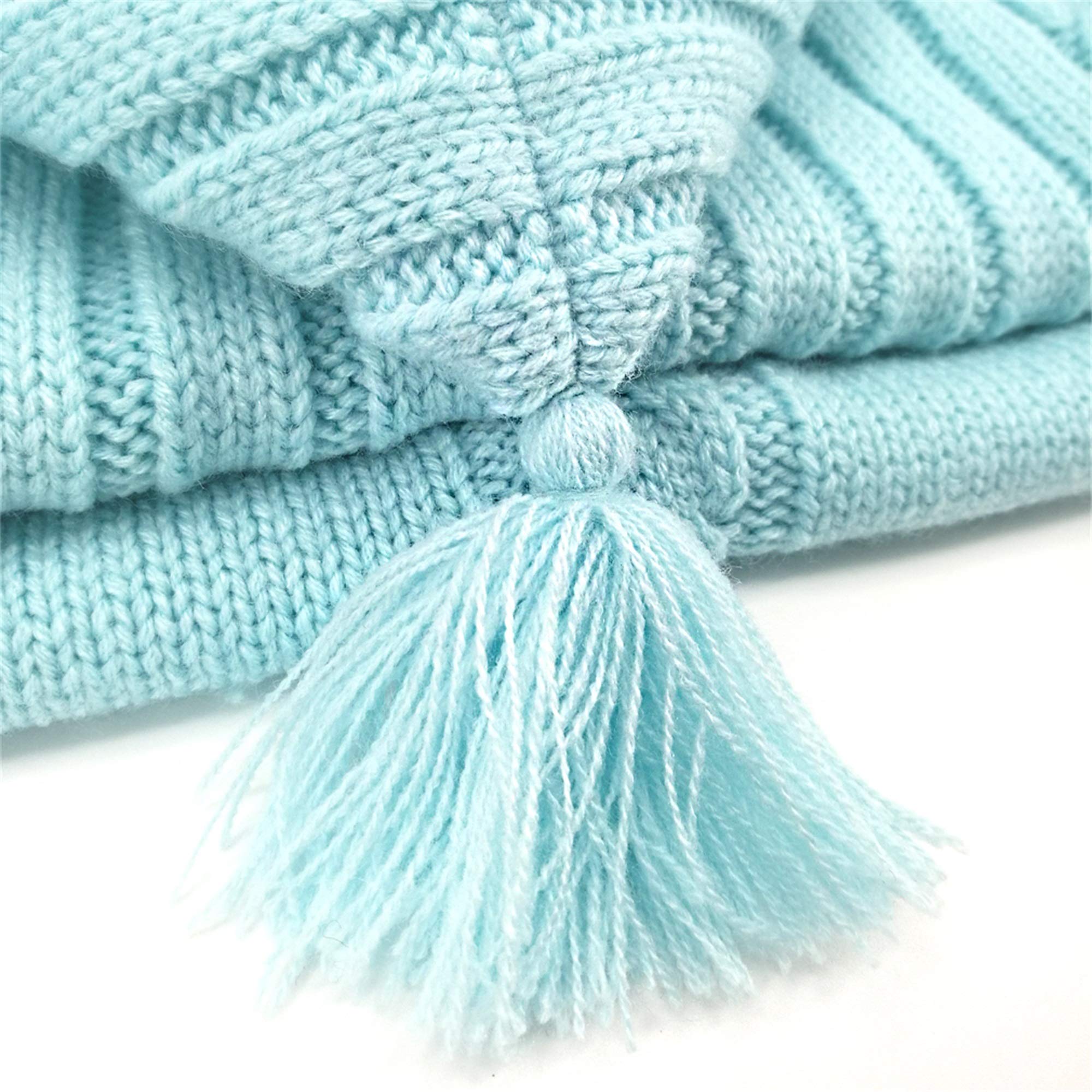 XMWEALTHY knit sleeping bag sky blue detail highlighting breathable, gentle warmth.