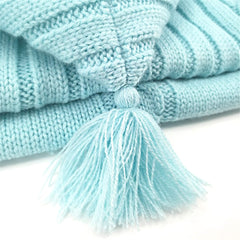 XMWEALTHY knit sleeping bag sky blue detail highlighting breathable, gentle warmth.