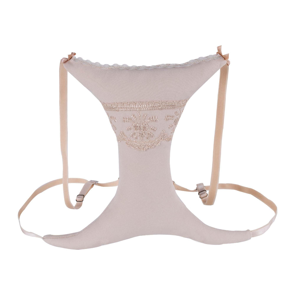 XORIA night-use pillow in a versatile setup suitable for nursing and sleeping
