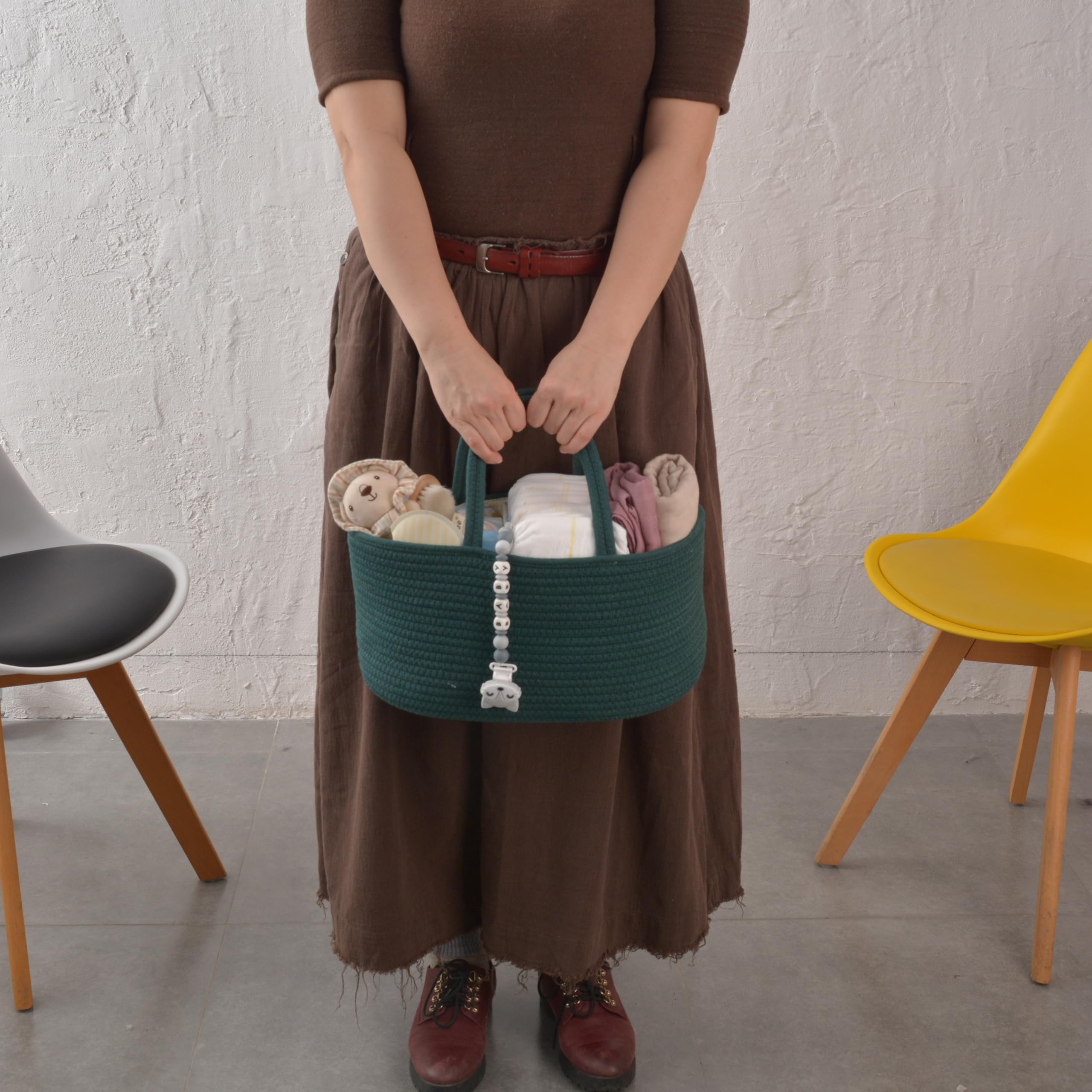 XUANGUO diaper caddy portable handle enables effortless transport for nursery tasks.