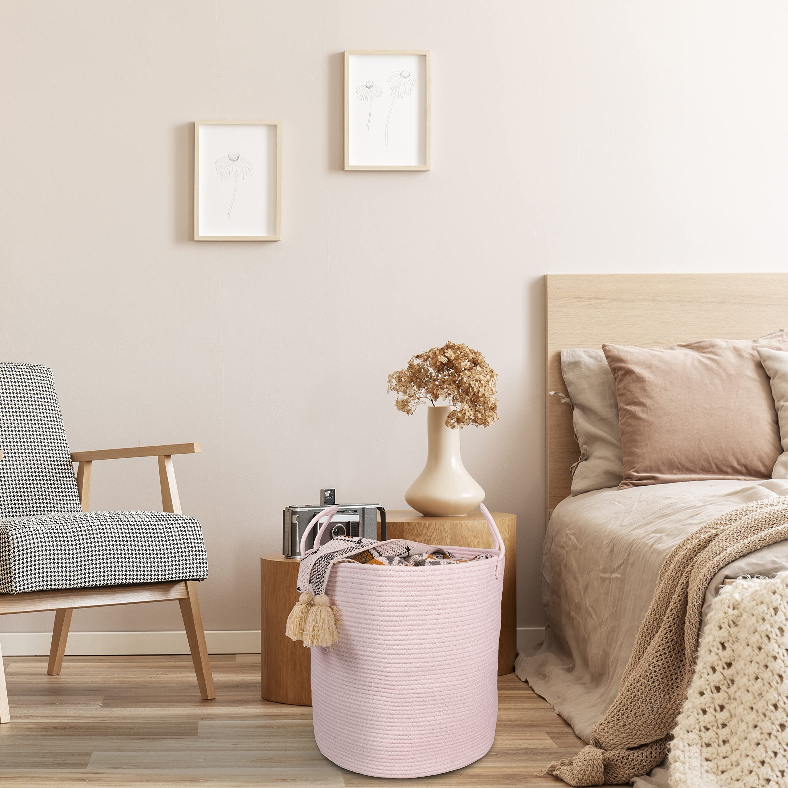 XUANGUO tall rope basket used for towels and bedroom storage