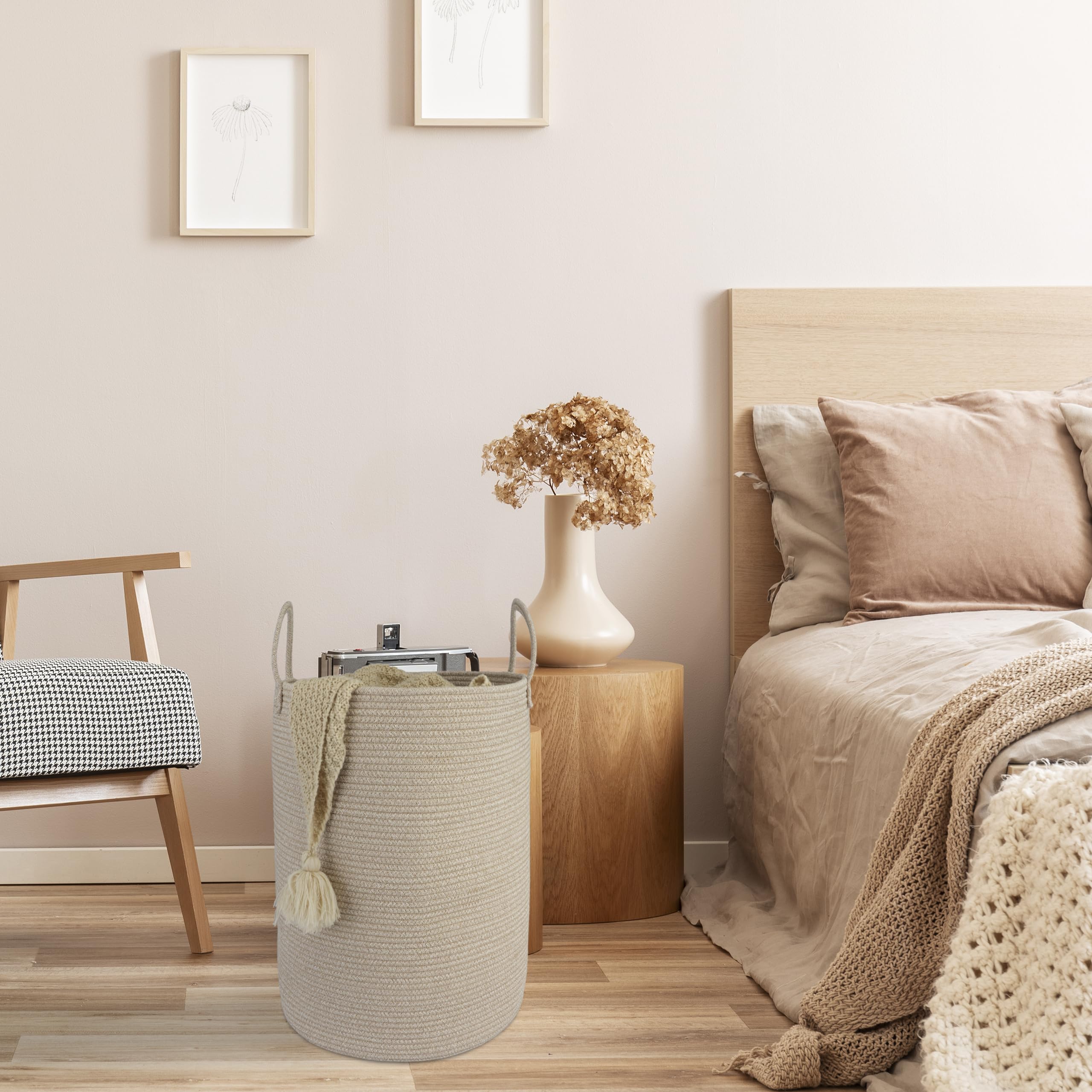 XUANGUO storage basket in dorm room complements decor while reducing clutter.