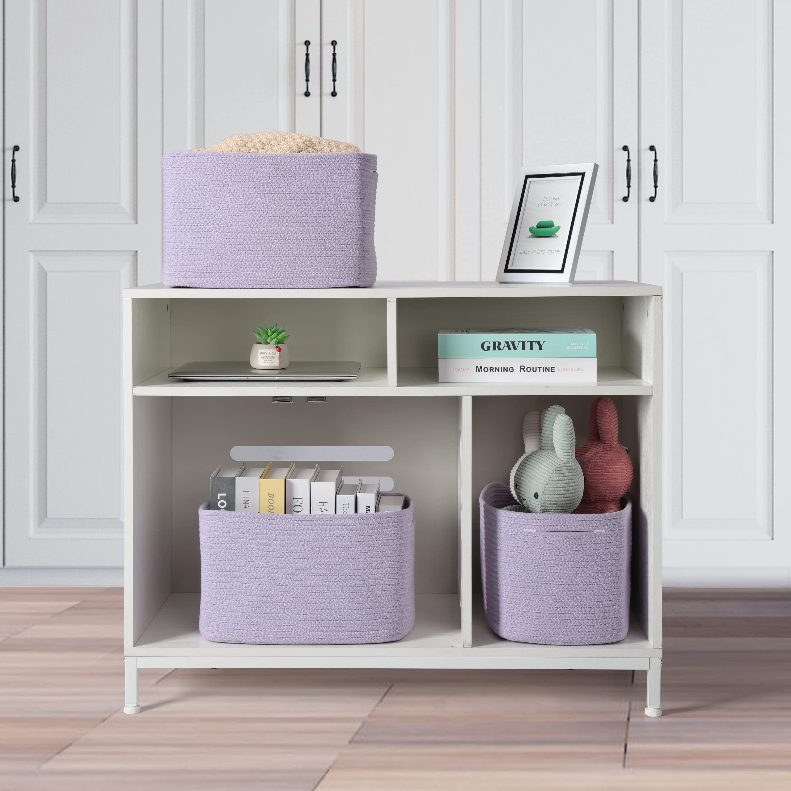 XUANGUO foldable basket saves space when not in use.