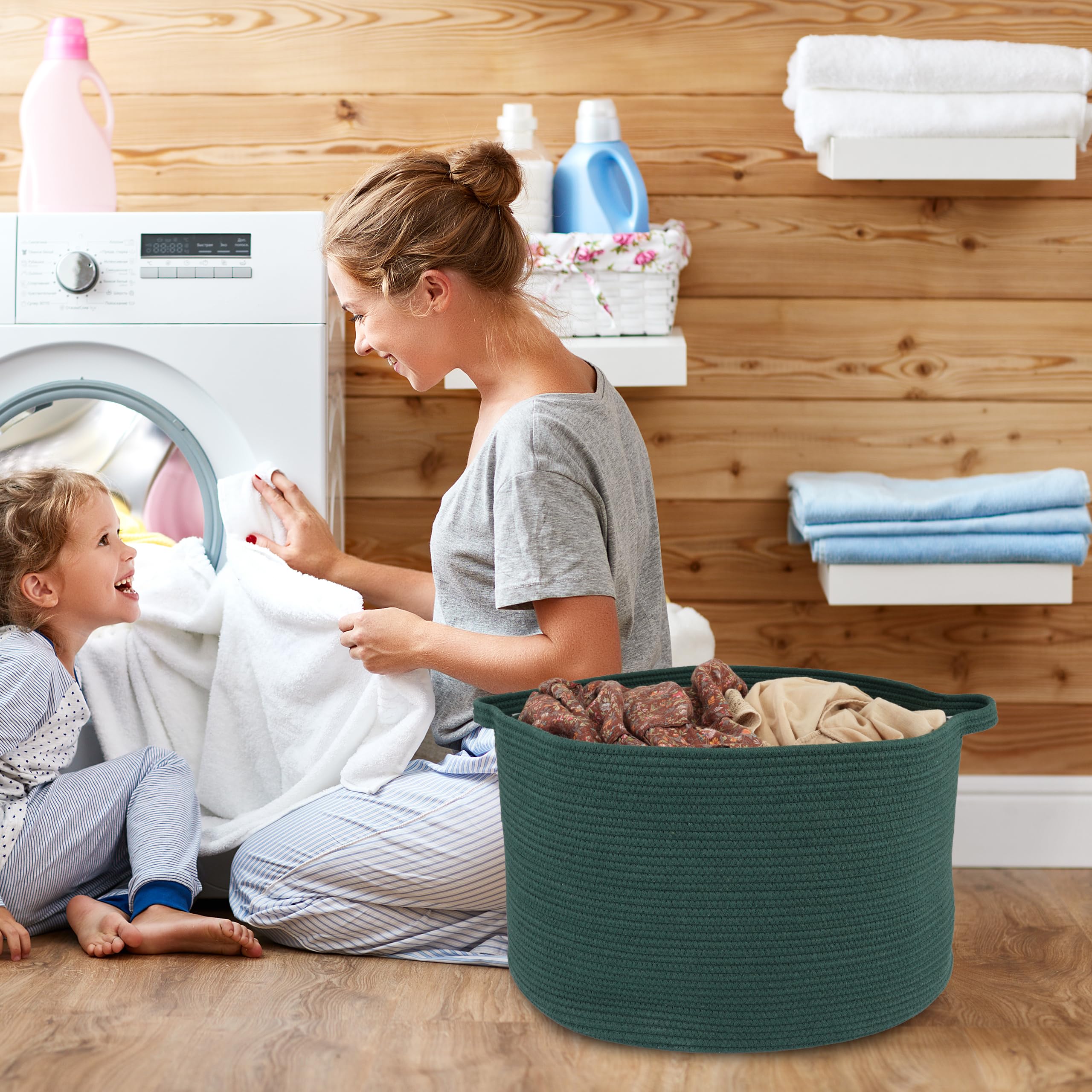 XUANGUO rope basket with handles supports easy relocation between rooms.