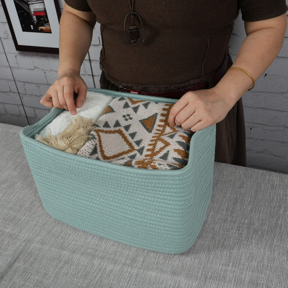 XUANGUO storage basket on shelf with clothes in green