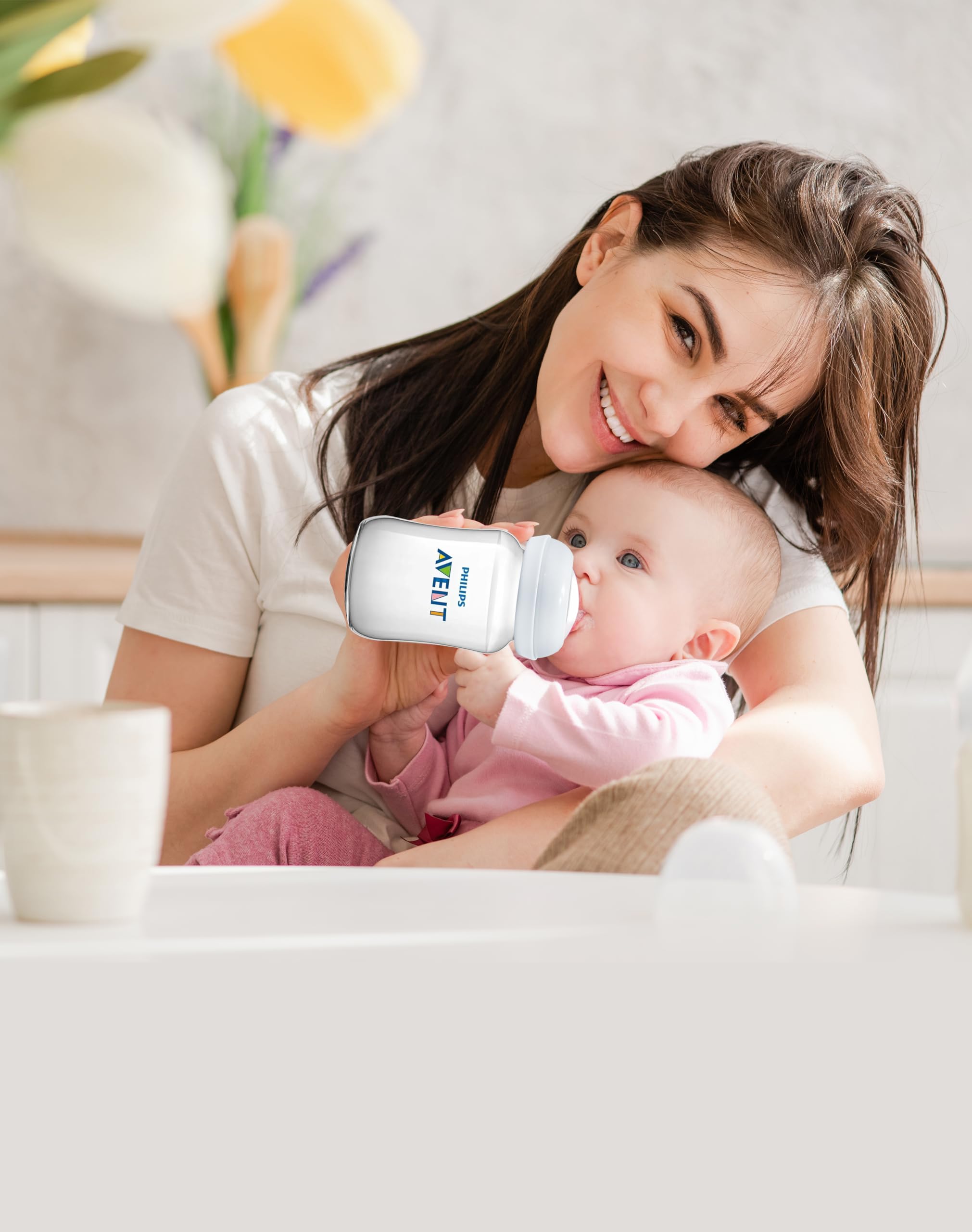 XUNICUTE dishwasher-safe bottle collar for easy cleanup after feeding