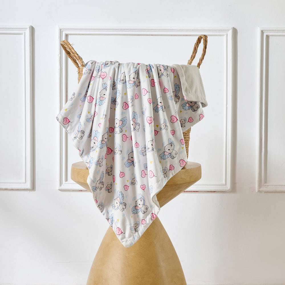 Yagle Mate baby blanket staged for stroller use and on-the-go warmth.