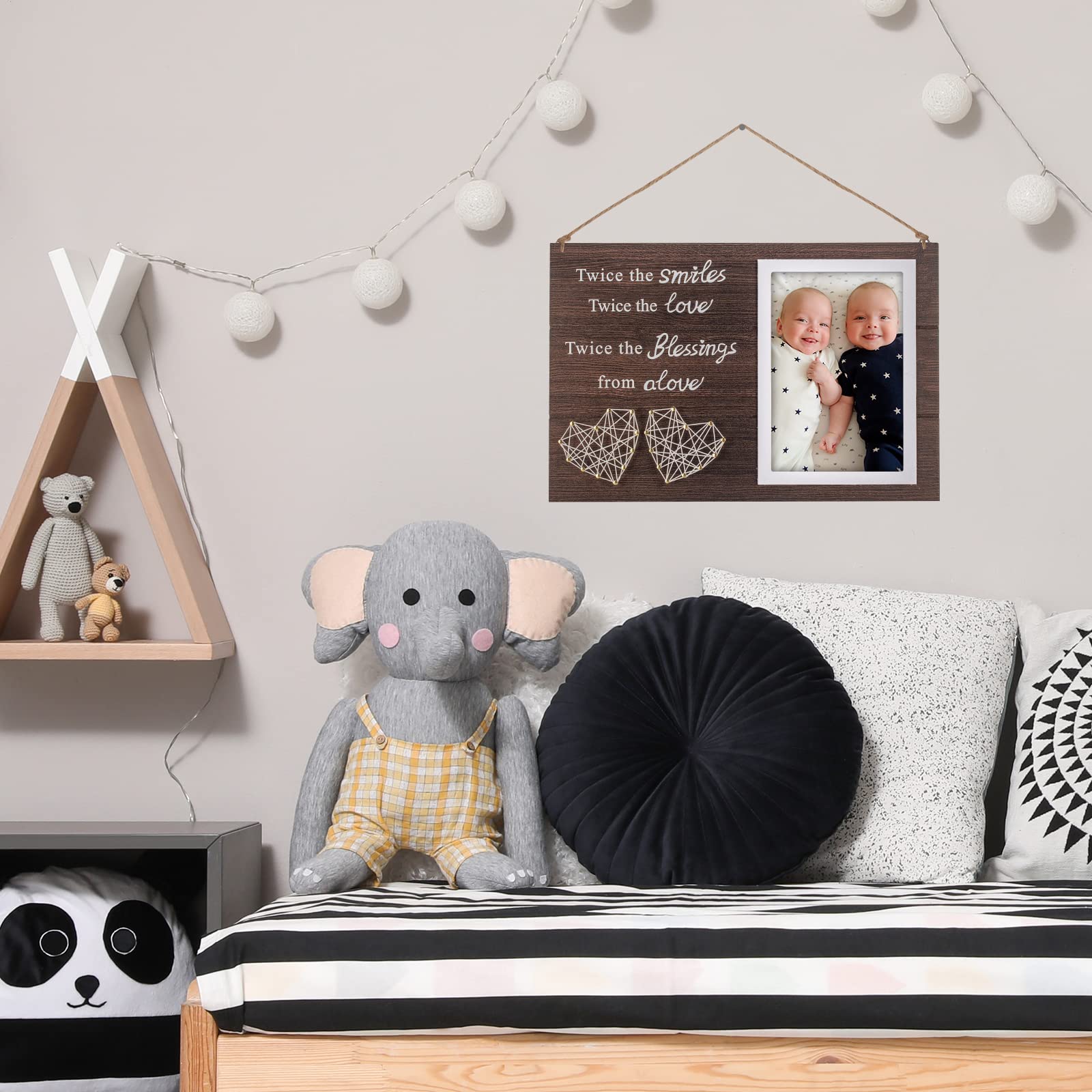 Yakucho Twins Baby Frame feature included poem detail for heartfelt moments.