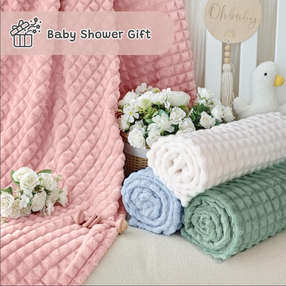 Yameishy ivory cream baby blanket with grid geometry complements nursery aesthetics.