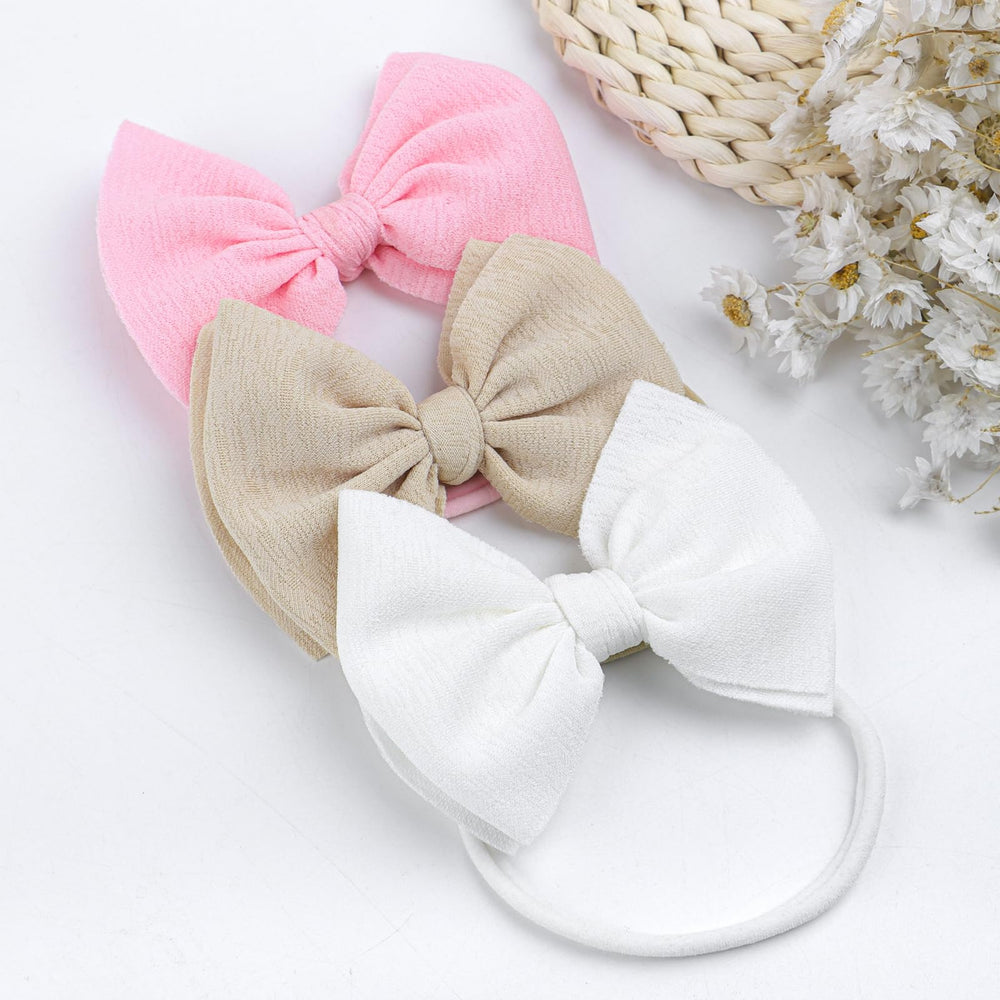 YanJie headband complements everyday outfits and photoshoots.