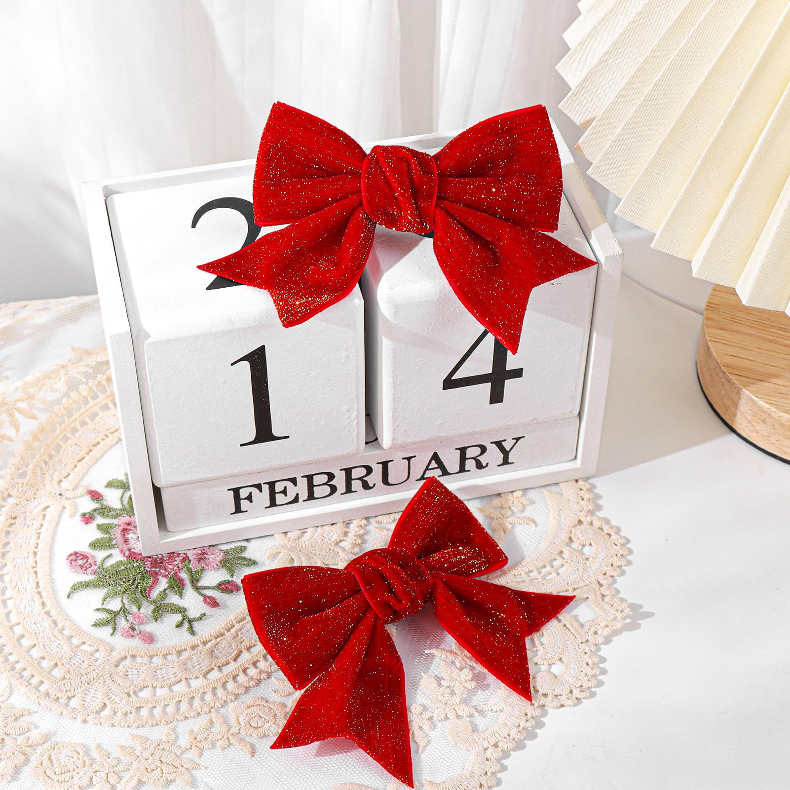YanJie velvet bow clip doubles as a cute accessory on bags and calendars