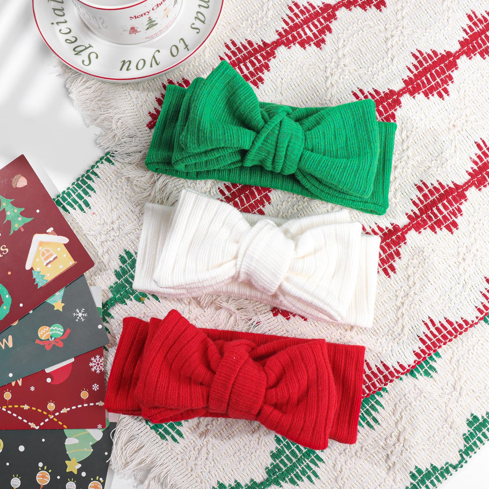 YanJie girls headband that's photo-ready for parties and holidays.