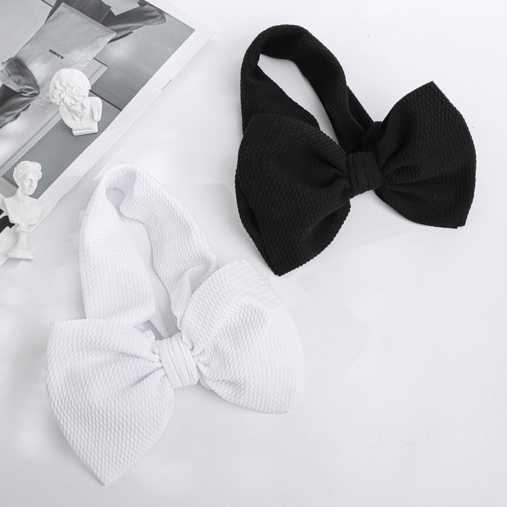 YanJie Hairband elastic band closeup, stretch-friendly for babies.