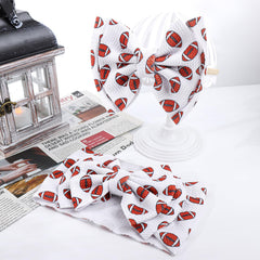 YanJie hairband-non-slip-elastic-band demonstrates secure stay during movement without slipping.