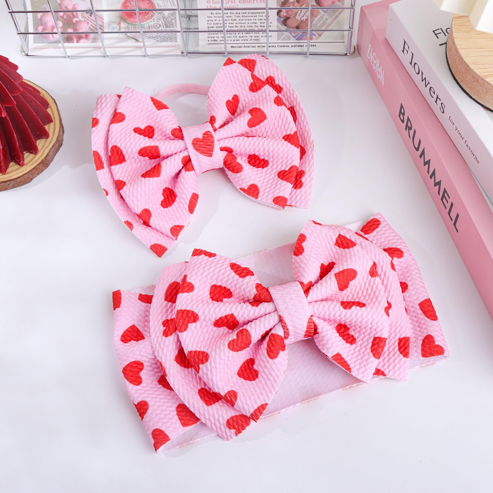 YanJie hairband photography-ready design helps capture cute baby moments.